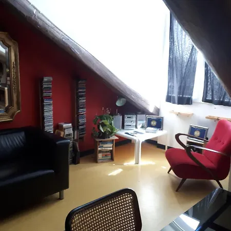 Attic Hostel Torino-2